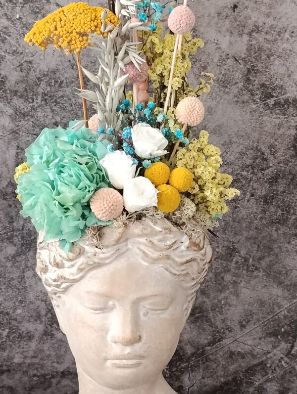 Busto decorativo con flores secas y preservadas - Imagen 2
